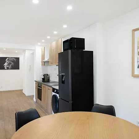 F4, 3 Chambres, 76 M2 Appartement *